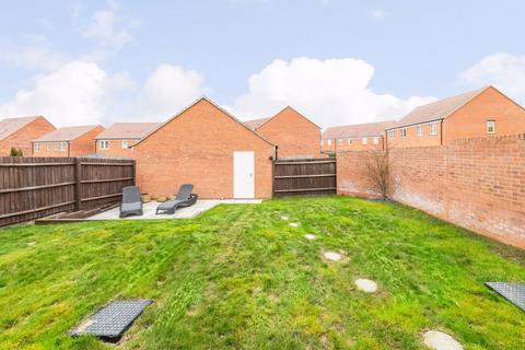 4 bedroom detached house for sale, Havill Crescent, Banbury OX15