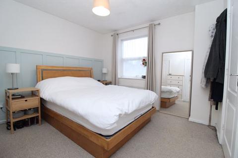 10 Wood Close, Biddenham, Bedford, MK40 4QG