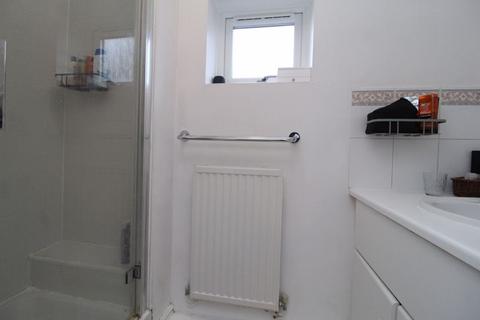 10 Wood Close, Biddenham, Bedford, MK40 4QG