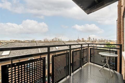 1 bedroom apartment for sale, South City Court, London SE15