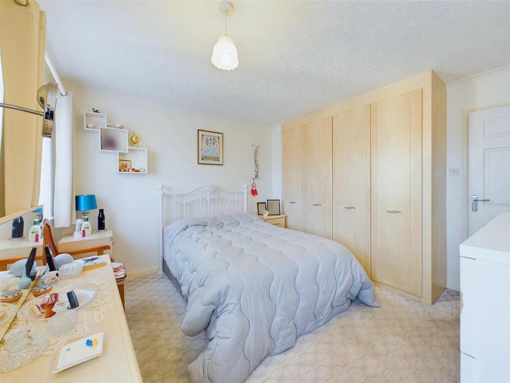 Bedroom: