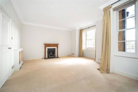 2 bedroom apartment to rent, London W8