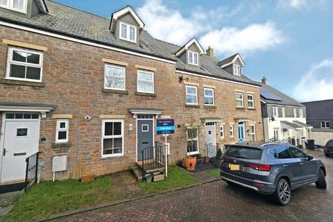 3 bedroom townhouse for sale, Carnglaze Close, Liskeard PL14