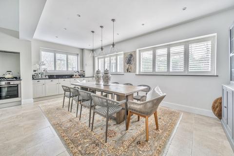 Dean House, 16 Dean Lane, Winchester, SO22 5LL
