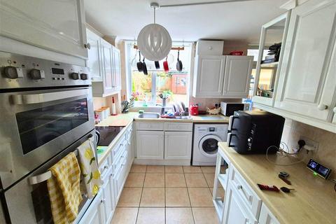 3 bedroom end of terrace house for sale, Hopyard Close, Leominster, HR6 9AA