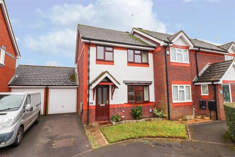 3 bedroom semi-detached house for sale, Water Rede, Fleet GU52