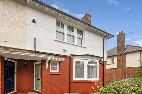 2 bedroom end of terrace house for sale, London N17