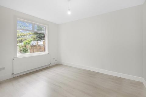 2 bedroom end of terrace house for sale, London N17