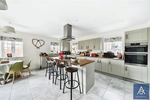 35 Field View, Brackley, NN13 6BL