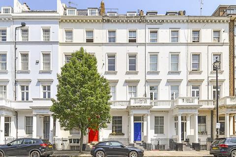 2 bedroom flat for sale, Claverton Street, London SW1V