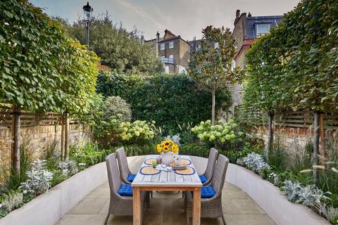 3 bedroom house for sale, Ovington Street, London SW3