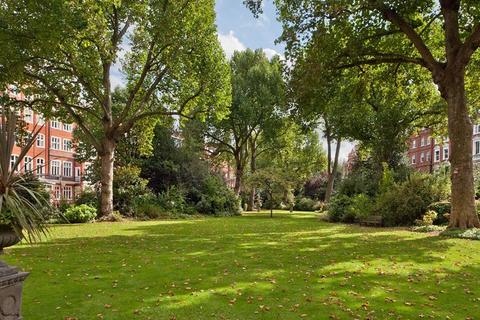 undefined, Lennox Gardens, London SW1X