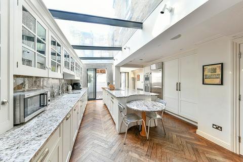 4 bedroom house for sale, Halsey Street, London SW3