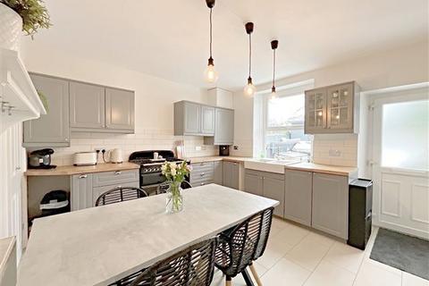6 Stanhope Road, Sheffield, S12 2ER