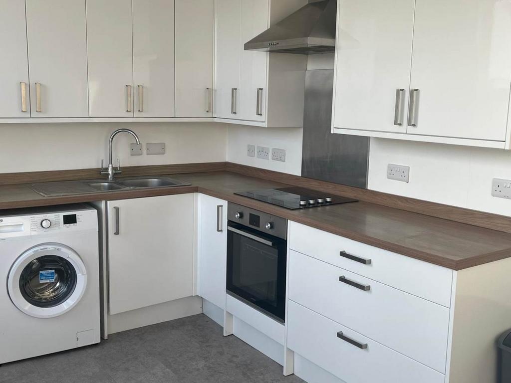 Kitchen 1