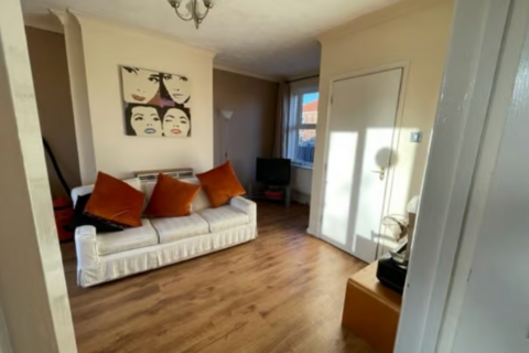 4 bedroom terraced house to rent, Stevenson Road