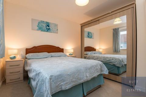 49 Vernon Crescent, Exeter, EX2 7GB