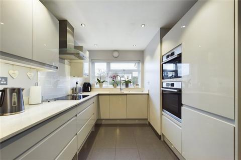 4 bedroom semi-detached house for sale, Brading Way, Purley on Thames, Reading, Berkshire, RG8