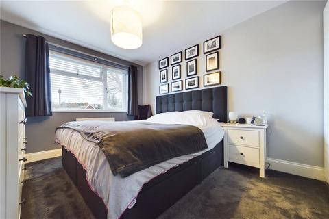 8 Brading Way, Purley On Thames, Reading, RG8 8BS