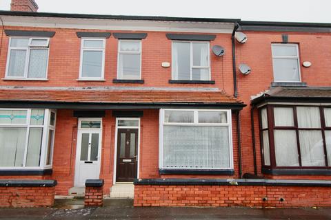 4 bedroom terraced house to rent, Rochdale OL11