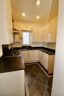 4 bedroom terraced house to rent, Rochdale OL11