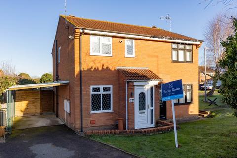 13 Aintree Close, Bedworth, CV12 8TQ