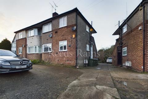 2 bedroom maisonette to rent, Perry Street, Dartford DA1