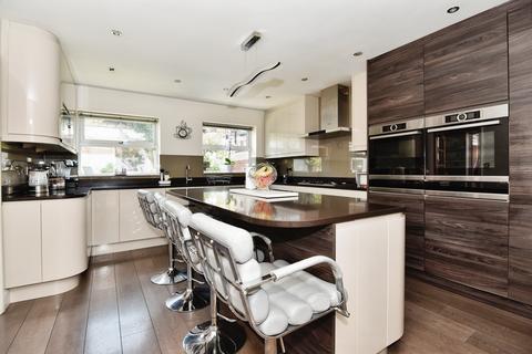 6 bedroom detached house for sale, Hamilton Road, Staffordshire ST3