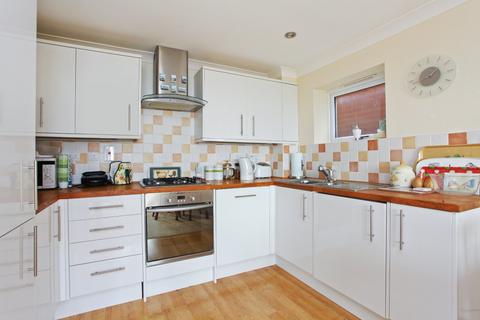 2 bedroom apartment to rent, Wear Bay Road, Kent CT19