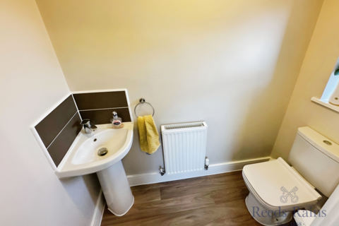 38 Harold Hines Way, Stoke-on-trent, ST4 8WJ