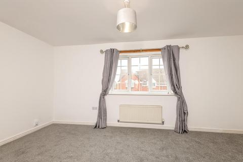 4 bedroom end of terrace house for sale, Castle Lodge Avenue, Leeds LS26