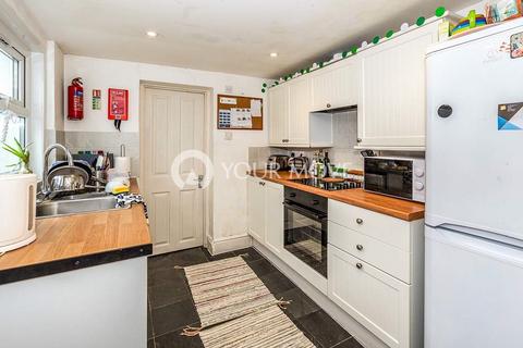 undefined, Hummer Road, Surrey TW20