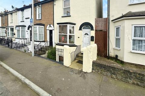 1 bedroom in a house share to rent, King Street, Kent ME7