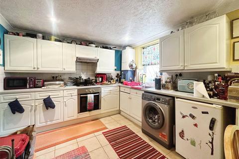 1 bedroom in a house share to rent, King Street, Kent ME7