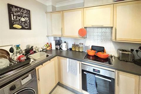 2 bedroom flat for sale, Tonbridge Road, Kent ME16