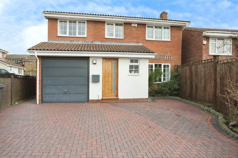 4 bedroom detached house for sale, Keats Close, Nuneaton CV10