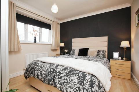 13 Keats Close, Galley Common, Nuneaton, CV10 9RG