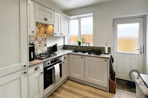 6 Chiltern Close, Shaw, Oldham, OL2 7RL