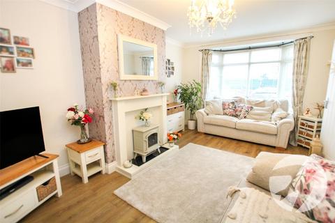 3 bedroom semi-detached house for sale, Henwick Road, London, SE9