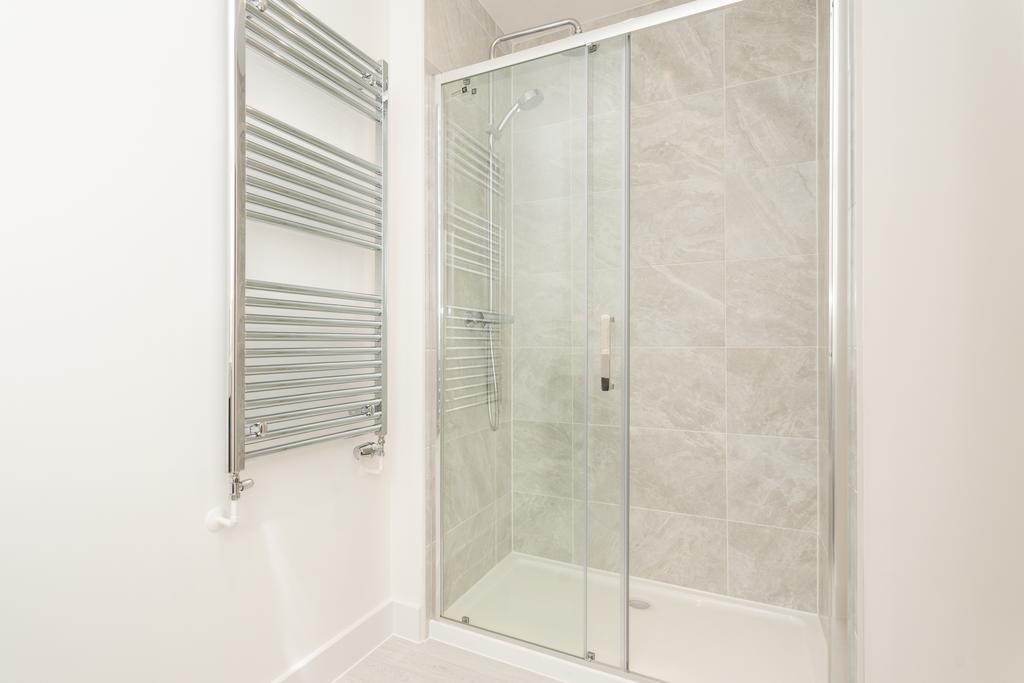 Hughes Ensuite (EXAMPLE)