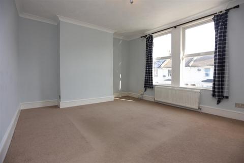 2 bedroom maisonette to rent, Goldstone Road, Hove