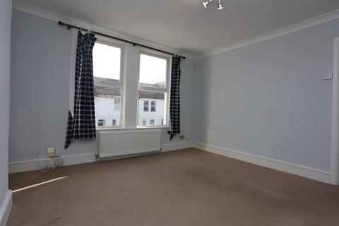 2 bedroom maisonette to rent, Goldstone Road, Hove