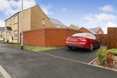 3 bedroom detached house for sale, Silvester road, Corby NN17