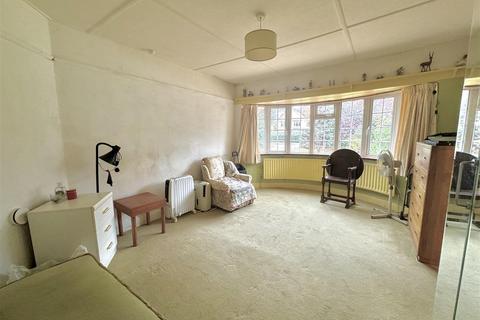 114 Maldon Road, Burnham-on-crouch, CM0 8DB