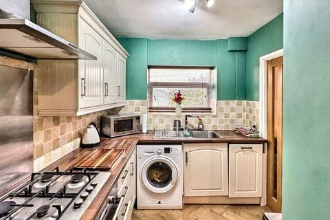 148 Hale Road, Widnes, WA8 8SY