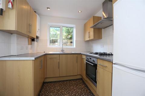 4 bedroom house to rent, Ewhurst Road, Brighton