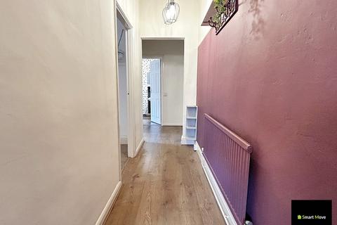 1 bedroom ground floor flat for sale, Park Road, Peterborough, Cambridgeshire. PE1 2TR