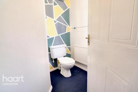 3 bedroom terraced house for sale, Boynton Road, Leicester