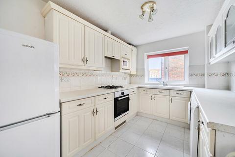 3 bedroom apartment for sale, Santa Cruz Drive, Eastbourne, East Sussex