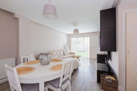 4 bedroom terraced house for sale, Severn Crescent, Langley SL3